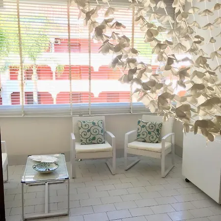 Baia Degli Dei - Living La Nike Apartman *